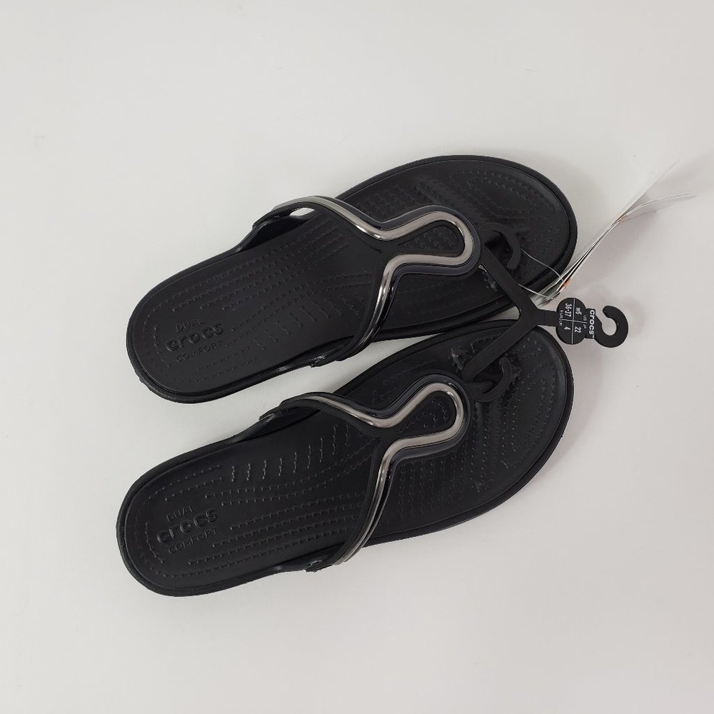 Crocs Sandals Sanrah Metalblock Flat Flip Thong